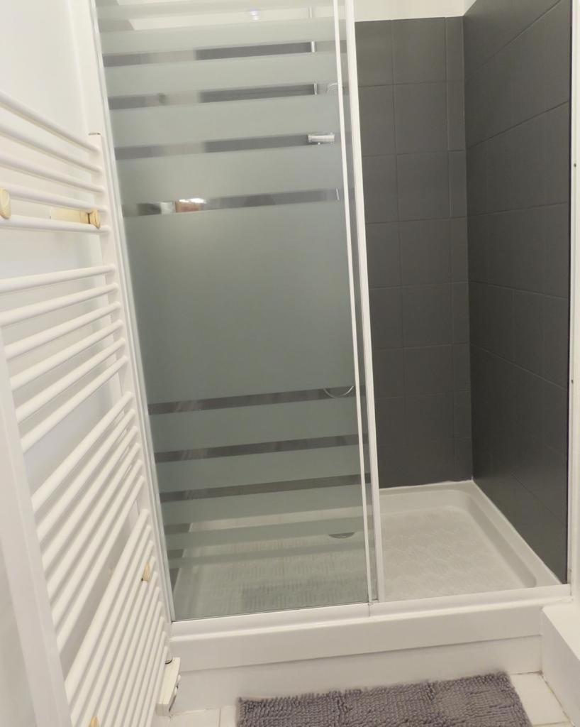 Le Skandi - 28 M² Renove Entre Gare & Centre-Ville 비시 외부 사진